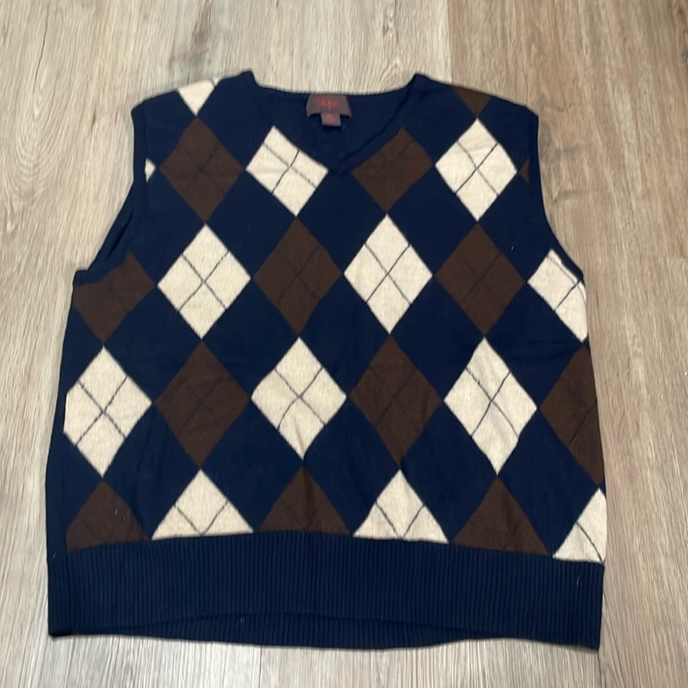 Sweater vest